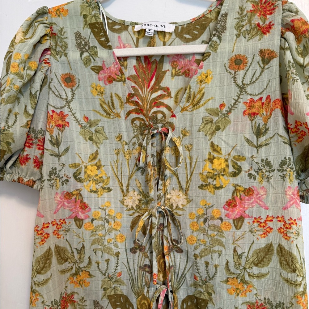 Cute Spring Top by Rose Olive